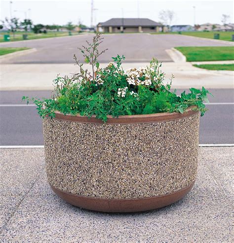 outdoor concrete planter pots